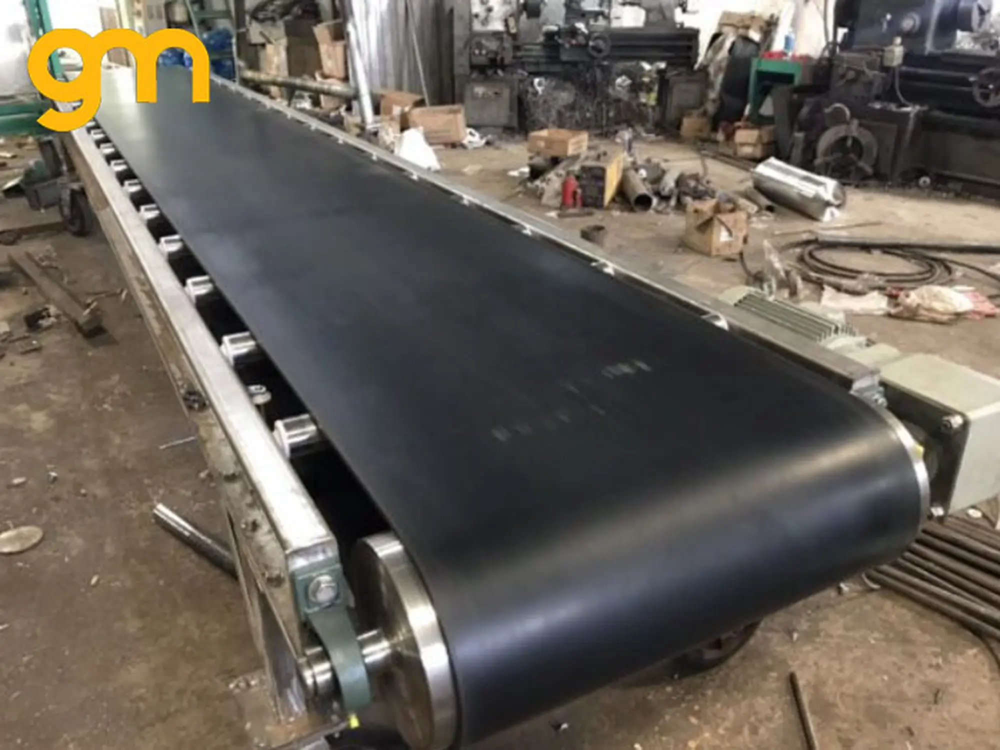 băng chuyền Cao su trơn