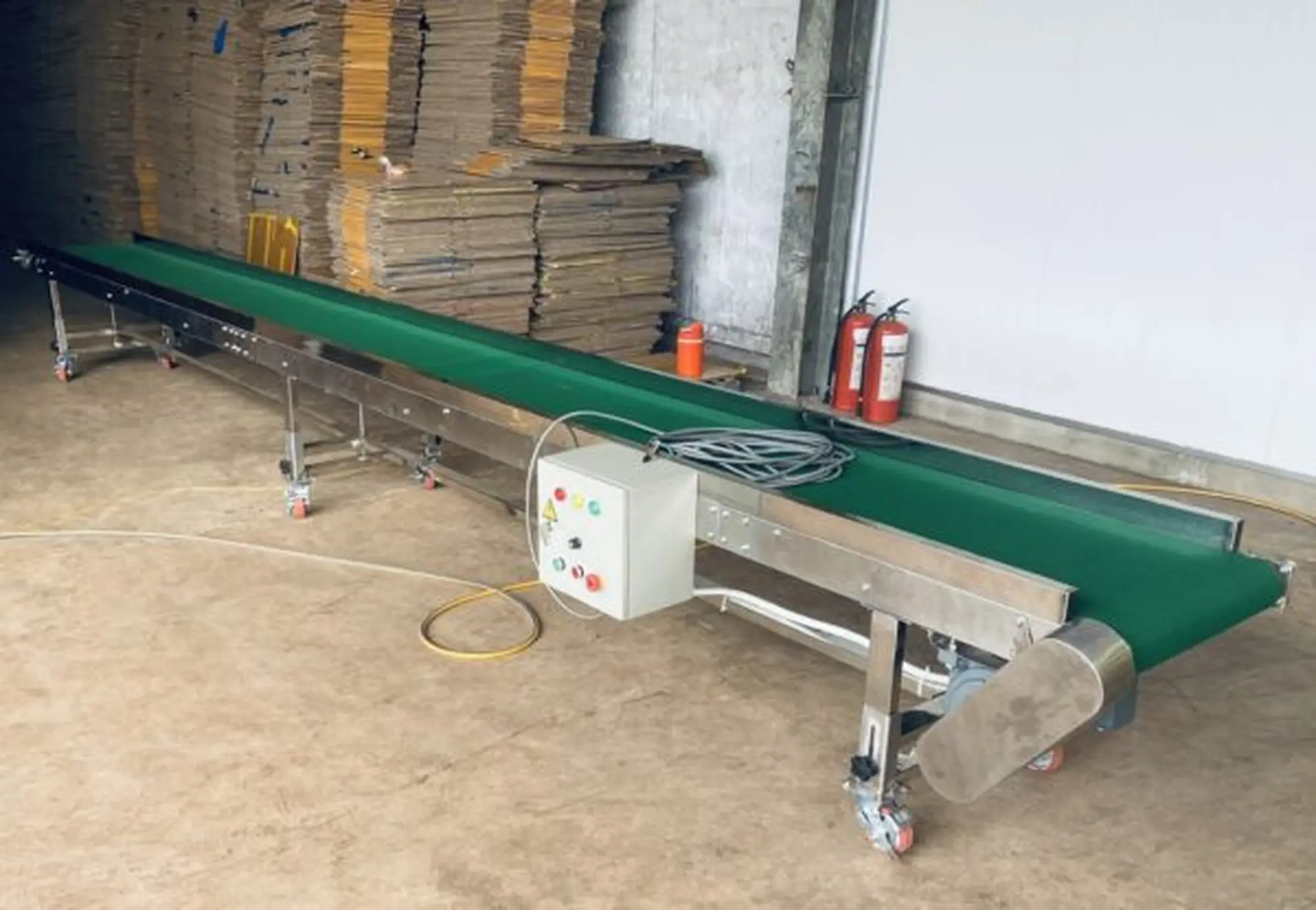 Băng tải pvc inox tải thùng sầu riêng - Băng tải VN