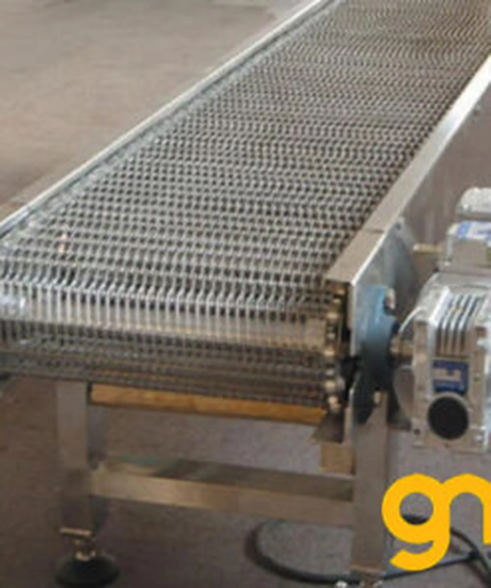 Băng Tải Xích Lưới Inox Là Gì? Cấu Tạo Và Ứng Dụng Thực Tế 2025