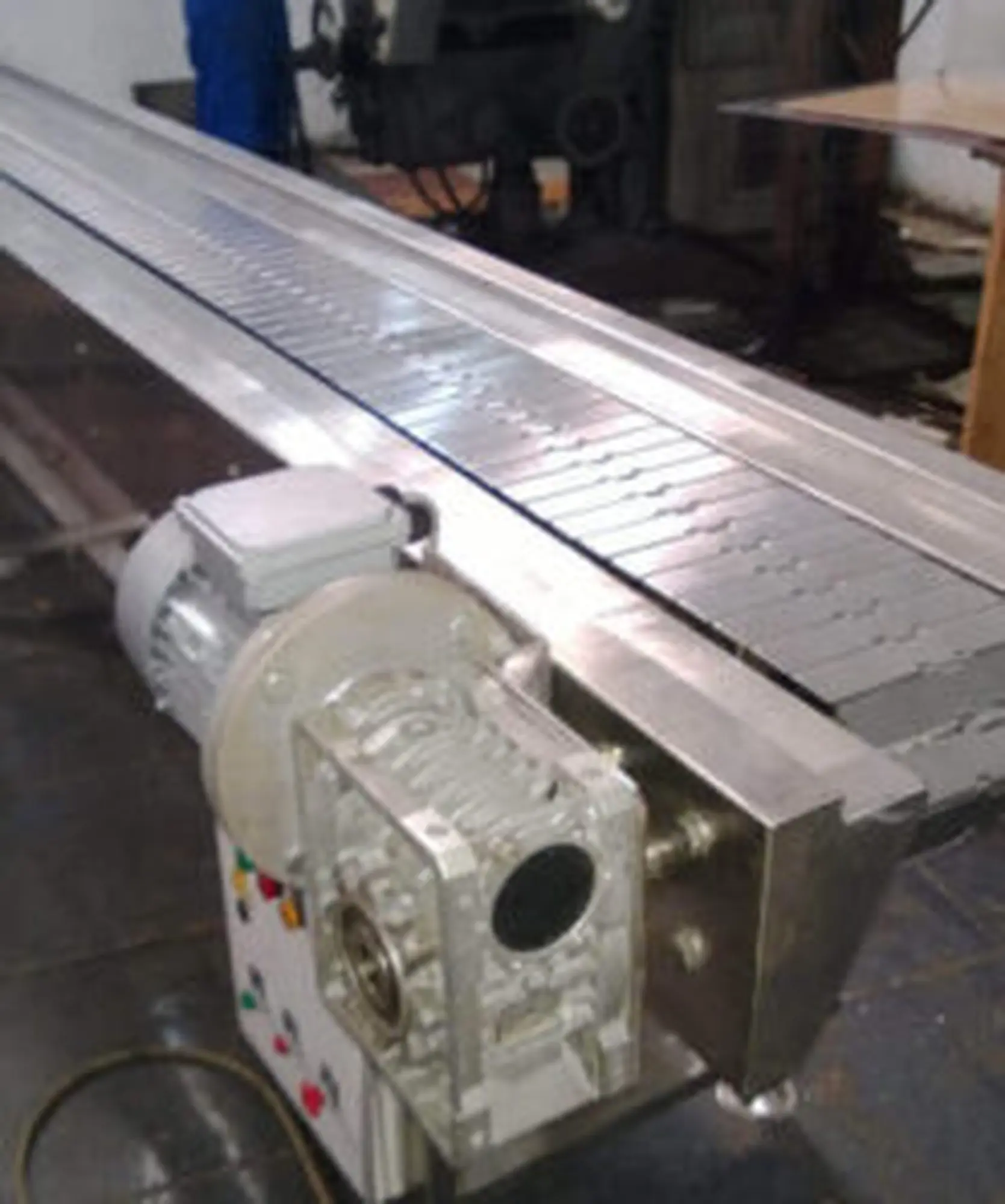 Băng Tải Xích Công Nghiệp Và Các Loại Tốt Nhất 2025